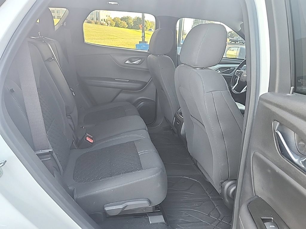 Used 2020 Chevrolet Blazer LT AWD/4WD image 17