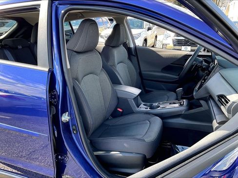 Certified 2024 Subaru Crosstrek 2.0i Premium image 7