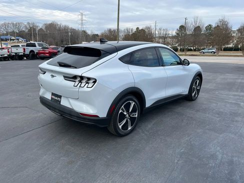 Used 2021 Ford Mustang Mach-E Select w/ Comfort/Appearance Package image 10