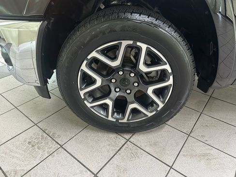 Used 2026 RAM 1500 Laramie AWD/4WD image 15