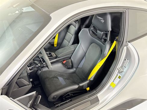 Used 2024 Porsche 911 GT3 RS image 14