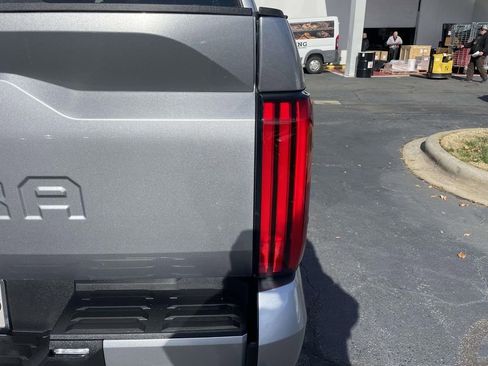 Used 2024 Toyota Tundra SR5 w/ SR5 Convenience Package image 18