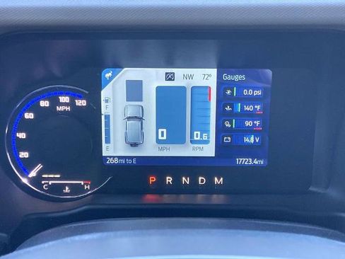 Used 2023 Ford Bronco Wildtrak image 7