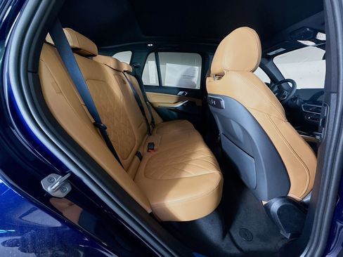 New 2026 BMW X5 xDrive40i w/ M Sport Package image 29