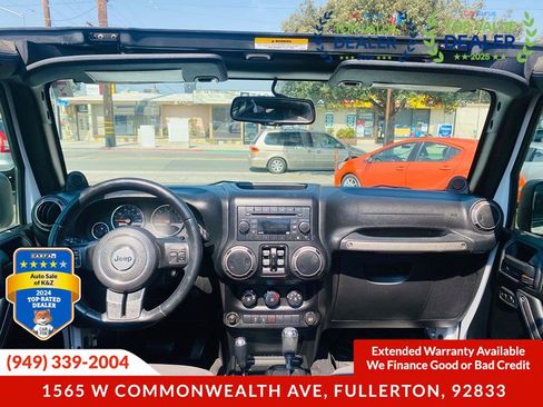 Used 2013 Jeep Wrangler Unlimited Sport image 29