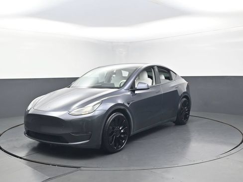 Used 2022 Tesla Model Y Performance AWD/4WD image 40