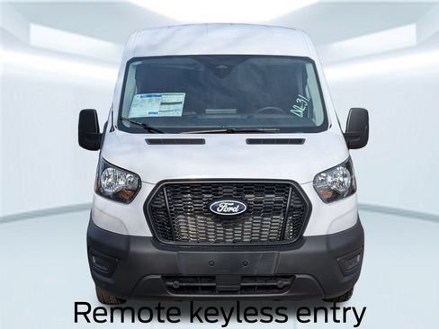 New 2026 Ford Transit 250 148 Medium Roof w/ Load Area Protection Package RWD image 12