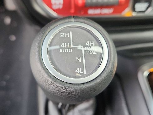 New 2026 Jeep Wrangler Unlimited Rubicon image 15