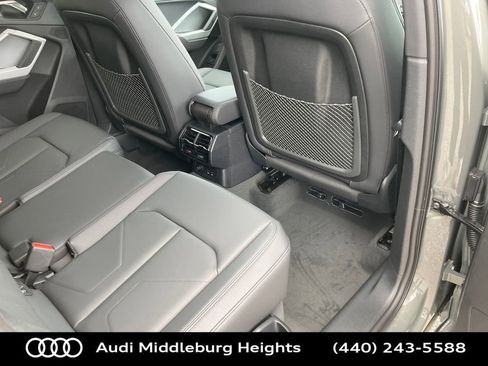 Certified 2025 Audi Q3 2.0T Premium image 30
