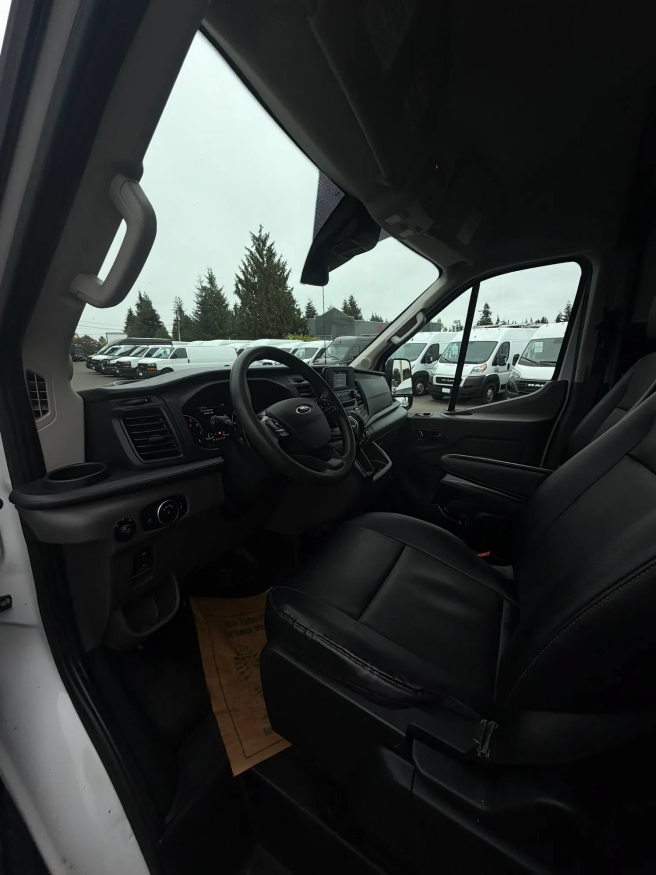 Used 2022 Ford Transit 250 148 High Roof Extended AWD image 25