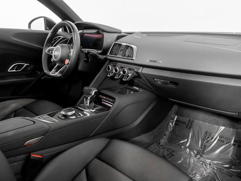 Used 2022 Audi R8 V10 performance image 49