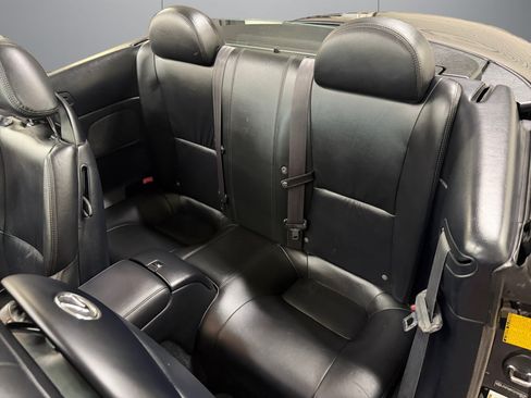 Used 2006 Lexus SC 430 Convertible RWD image 16