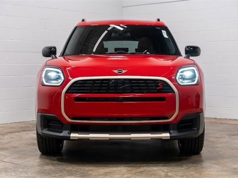 Certified 2025 MINI Cooper Countryman S w/ Comfort Package Max image 6