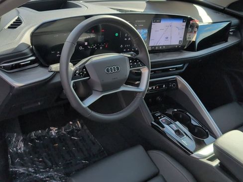 New 2025 Audi Q5 Premium Plus image 2