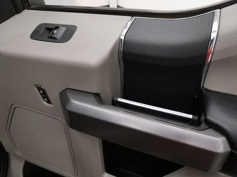 Used 2020 Ford F250 XLT image 22