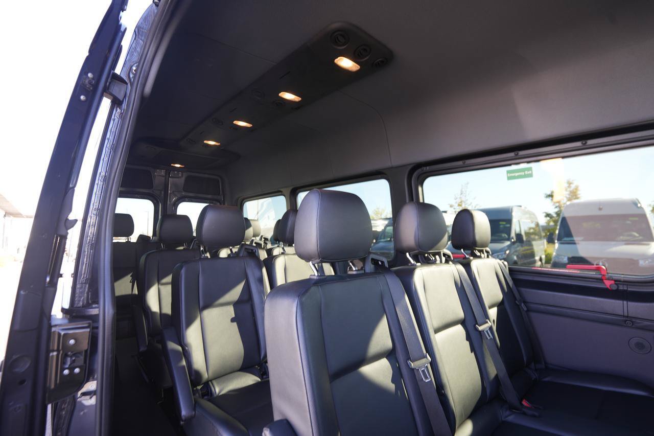 Used 2025 Mercedes-Benz Sprinter 2500 image 14