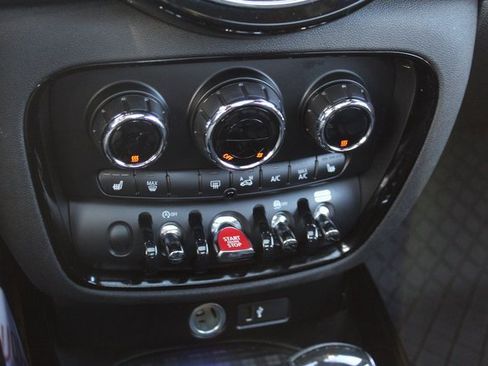 Used 2022 MINI Cooper Clubman John Cooper Works image 26