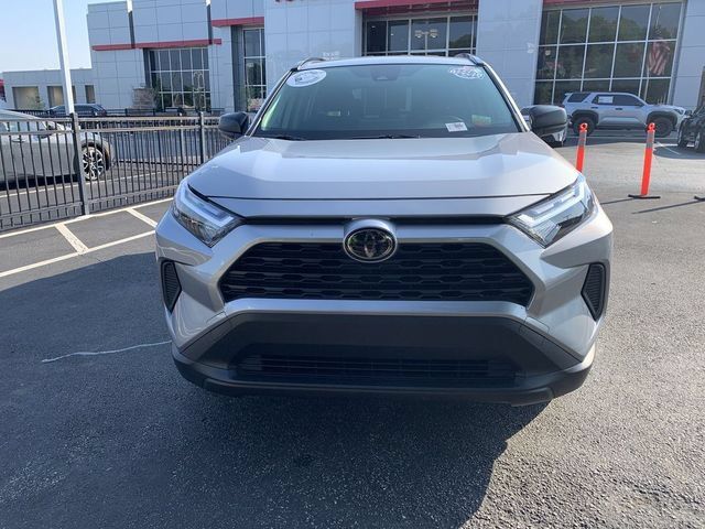 Certified 2025 Toyota RAV4 LE AWD/4WD image 3