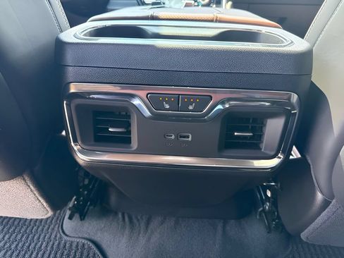 Used 2026 GMC Sierra 1500 Denali Ultimate AWD/4WD image 14