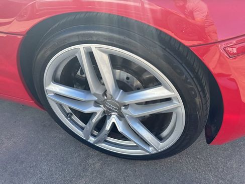 Used 2014 Audi R8 V8 w/ Convenience Package image 4