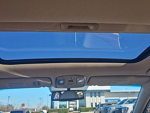 Used 2017 Hyundai Sonata Limited w/ Tech Package 03 image 15