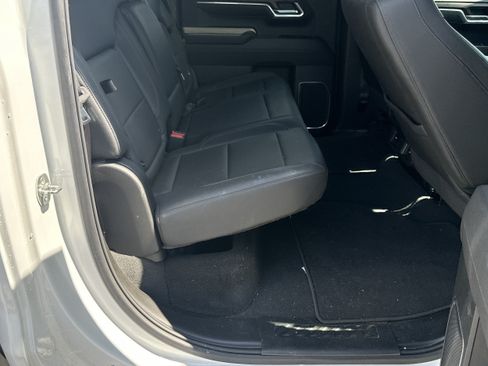 Used 2025 GMC Sierra 1500 SLT RWD image 15
