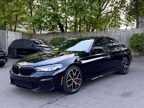 Used 2023 BMW M550i xDrive w/ Executive Package AWD/4WD image 2