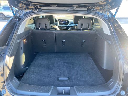 Used 2025 Chevrolet Trax LT image 31