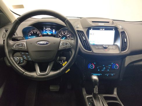 Used 2017 Ford Escape SE w/ Equipment Group 201A AWD/4WD image 22
