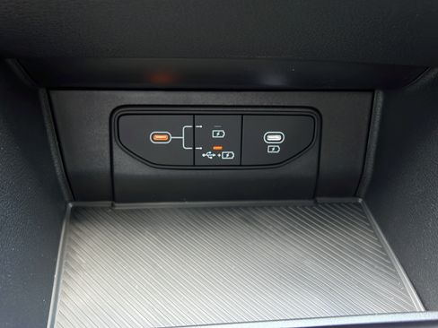 New 2026 Kia Sportage LX FWD image 19