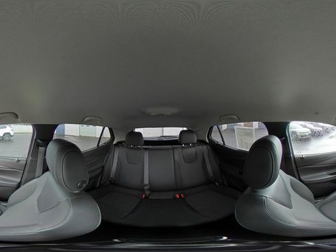 Used 2025 Buick Encore GX Preferred image 42