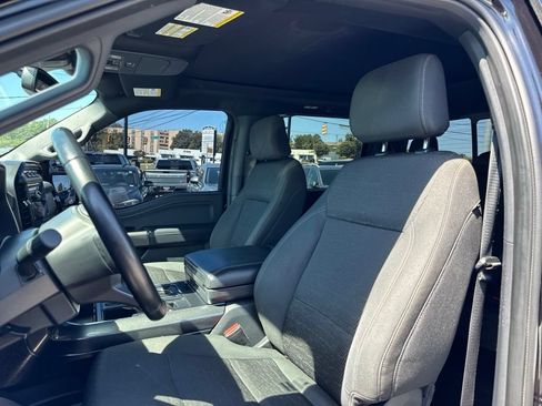 Used 2022 Ford F150 XLT w/ Equipment Group 302A High RWD image 13