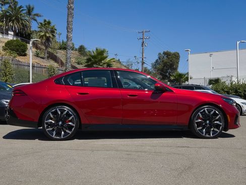 New 2027 BMW 530i w/ M Sport Package RWD image 3