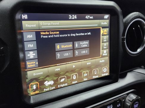 Used 2023 Jeep Wrangler Sahara w/ Cold Weather Group image 7