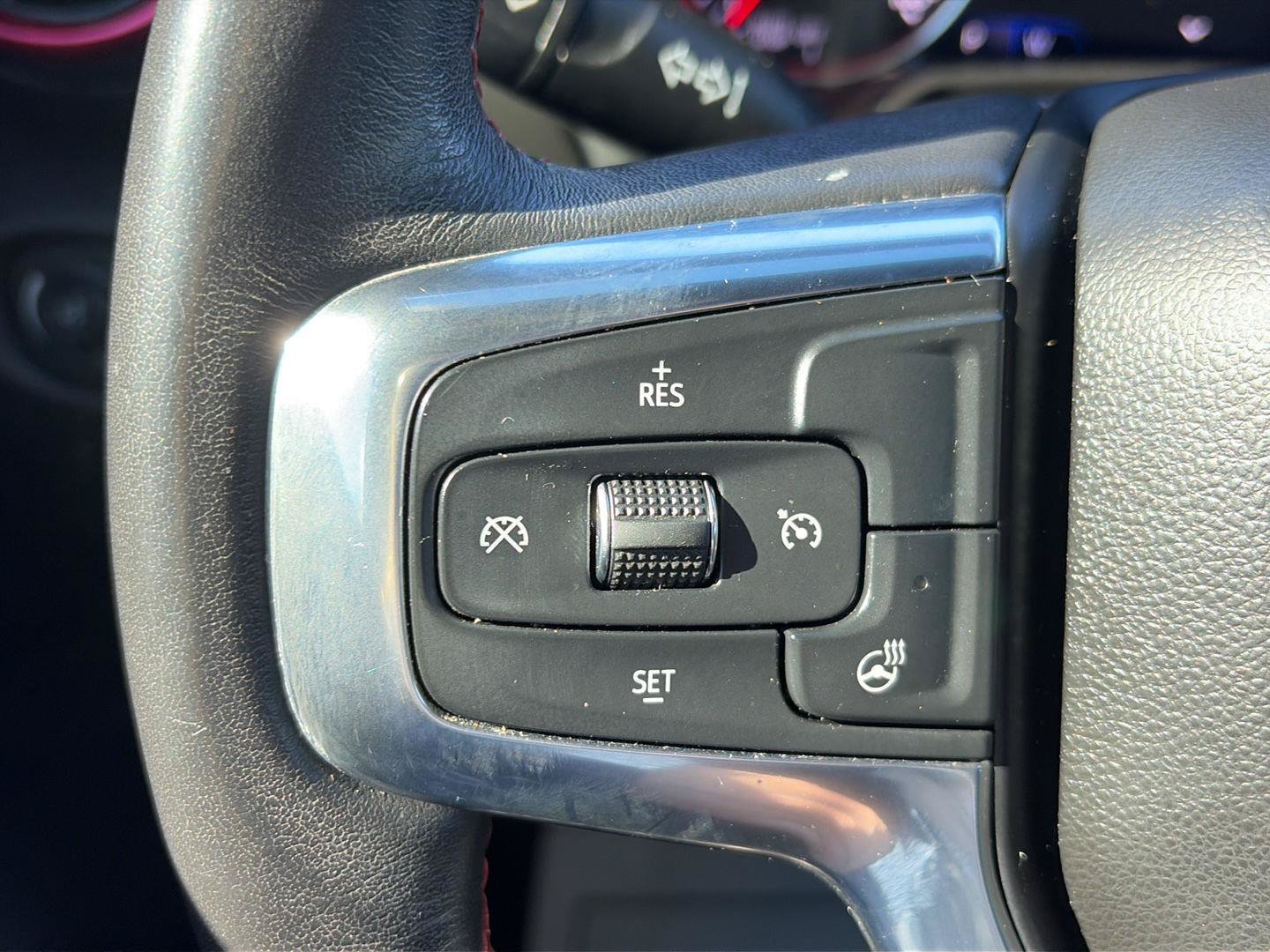 Used 2019 Chevrolet Blazer RS w/ Sun and Wheels Package FWD image 30