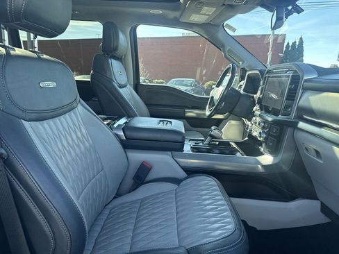 Used 2023 Ford F150 Limited image 35
