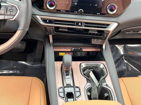 Certified 2025 Lexus RX 350 Premium w/ Convenience Package image 12