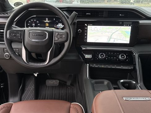 New 2026 GMC Sierra 2500 Denali Ultimate w/ LPO, Black Badging Package AWD/4WD image 7