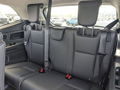 Used 2021 Subaru Ascent Limited w/ Technology Package image 18