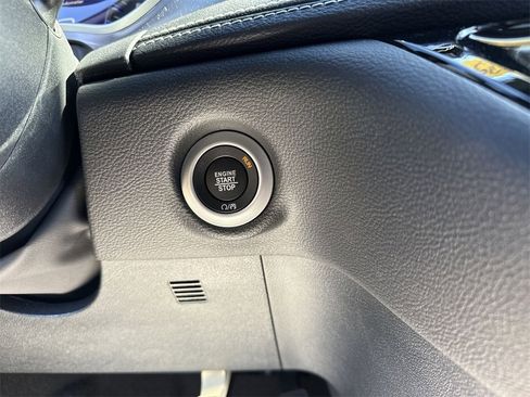 New 2026 Chrysler Pacifica Select image 19