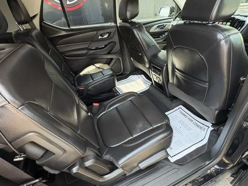 Used 2018 Chevrolet Traverse LT AWD/4WD image 23