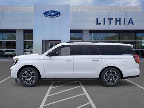 New 2026 Ford Expedition Max Active AWD/4WD image 3
