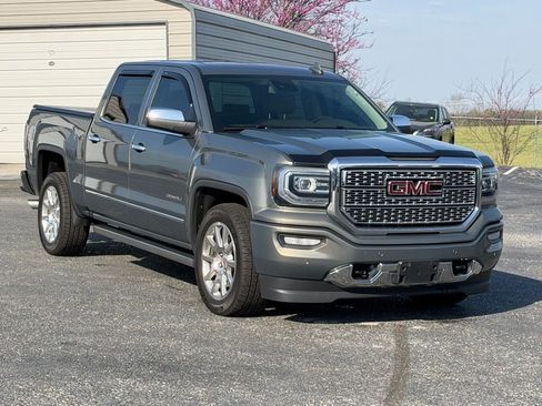 Used 2018 GMC Sierra 1500 Denali image 2