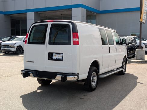Used 2024 Chevrolet Express 2500 w/ Driver Convenience Package image 5