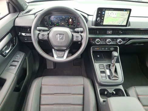 Used 2026 Honda CR-V Sport Touring image 12