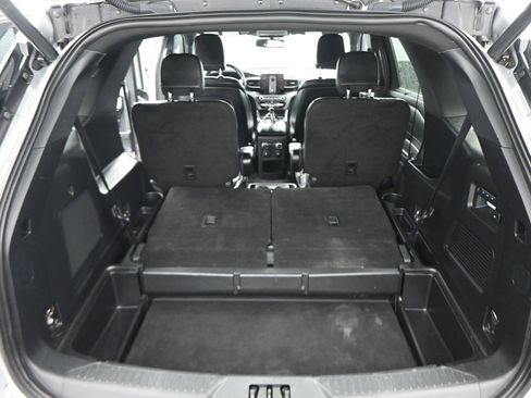 Used 2020 Ford Explorer Limited AWD/4WD image 8