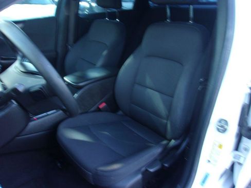 Used 2017 Chevrolet Malibu LS image 7