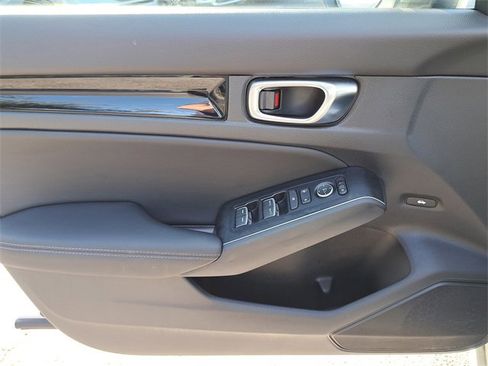 Used 2022 Honda Civic Touring image 20