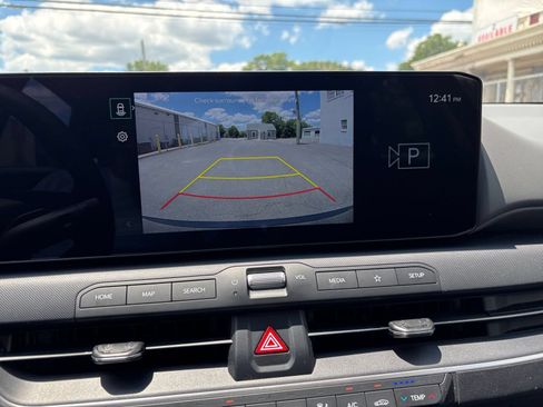 Used 2025 Kia K4 FWD image 23