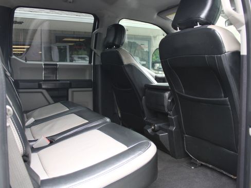 Used 2018 Ford F350 XLT AWD/4WD image 22